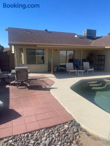 Spacious Four Bedroom Glendale Home with Pool Near Westgate Stadium - Image 1