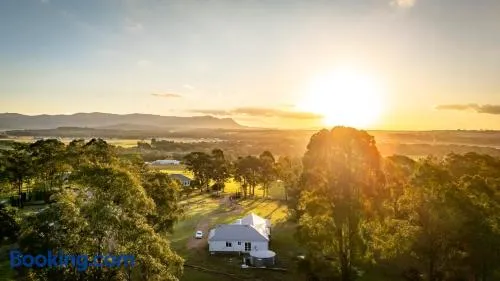Coopers Lodge, Lovedale - A rural escape in the heart of wine country - Image 1