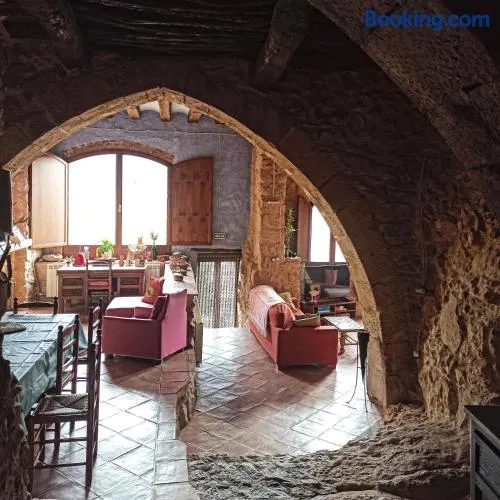 Ca l'Aleixa Rooms - Image 1