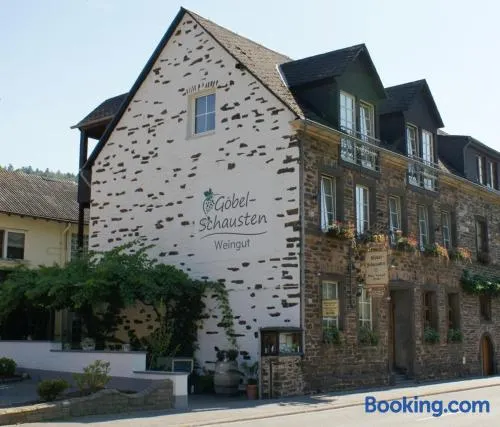 Weingut Göbel-Schausten - Image 1