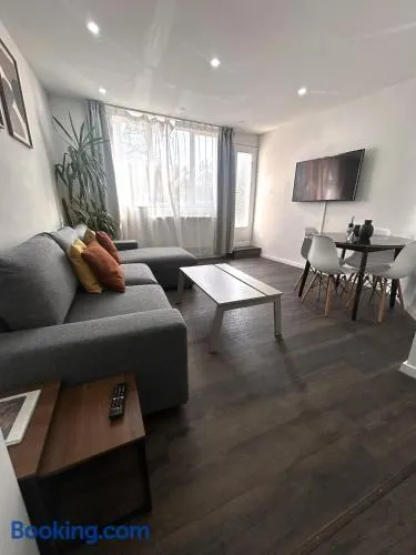 Appartement cosy à 5 min du centre-ville - Image 1