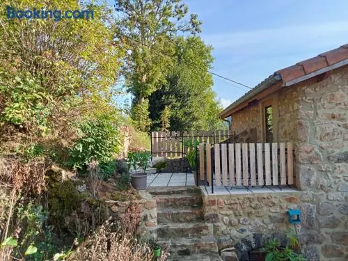 L'Abri-Gîte "Ô Jardin des Toiles" - Image 1