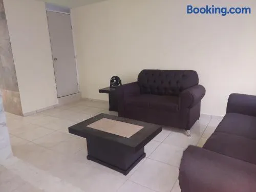 Departamento nuevo 2 recámaras hasta para 4 personas - Image 1