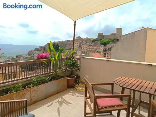 D&P Apartments 4 Le Terrazze - Image 1