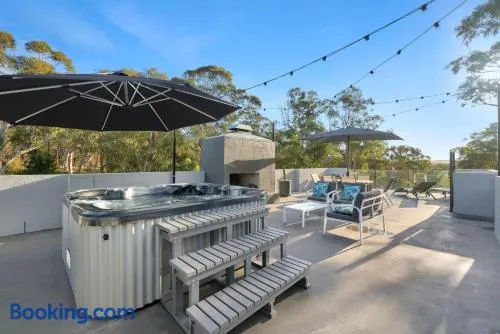 Farm Stay Jervis Bay The Rooftop - Image 1