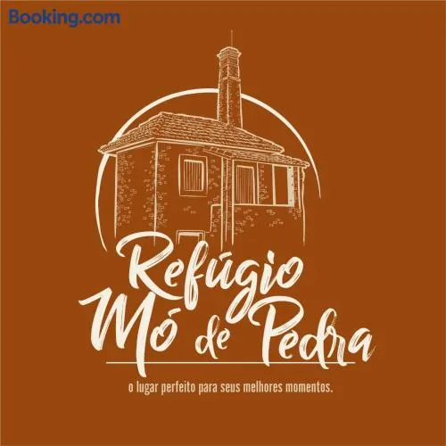 Refúgio Mó de Pedra - Image 1