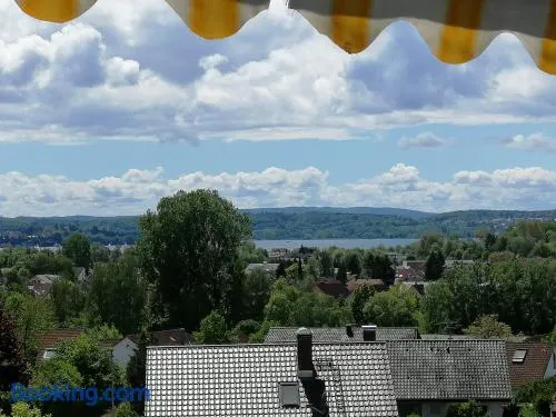 Sonnige Ferienwohnung mit Seeblick - Image 1