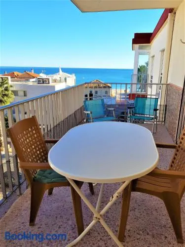 Spacious apartment in Tavernes de la Valldigna with sea view - Image 1