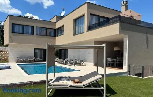 Awesome Home In Kringa - Image 1