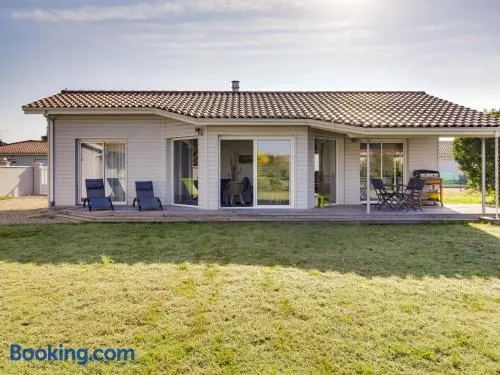 Maison contemporaine Biscarrosse, 7 pers., 3 ch., Wi-Fi, sur terrain 700m², proche activités et plages - FR-1-521-44 - Image 1