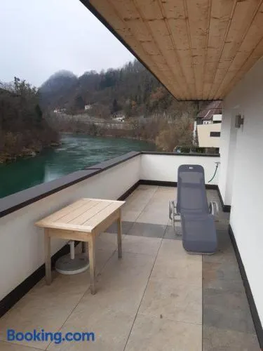 Neue Wohnung am Fluss - Image 1