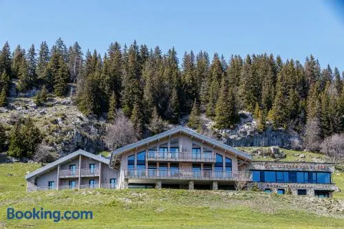 AUBERGE DES GLIERES Plateau des Glières - Image 1