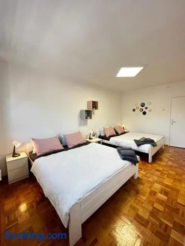 Family Apartman - Image 1