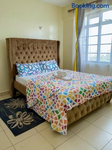 Executive 1 bedroom house - Image 1