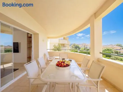 Cubo's Luxury Golf Apartment Marbella & Parking - Image 1