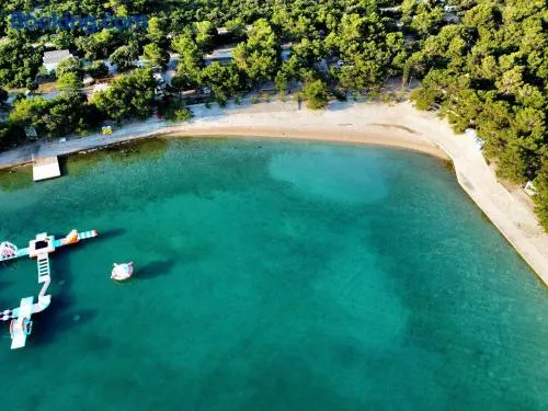 Jazine beach villas - Image 1