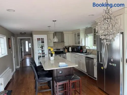 4 BD 2 Bath Walk To World Cup 2026 Gillette Stadium - Image 1