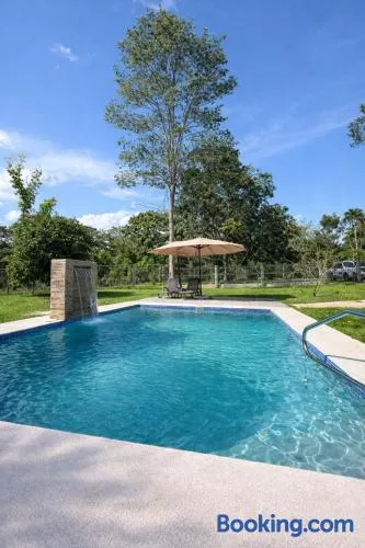 Cabaña con Piscina privada rodeada de Naturaleza en Coclé - Image 1