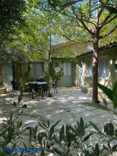 Casa Valley Boutique - Image 1