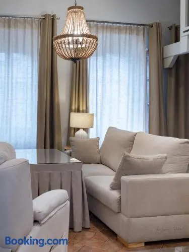 El Trastero Suite - Image 1