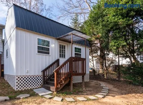 Tiny house with smart bidet and water purify-system - Image 1
