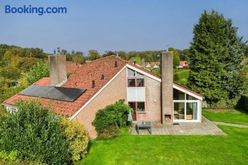 Ijsvogel I Vakantiewoning met fijne tuin - Image 1