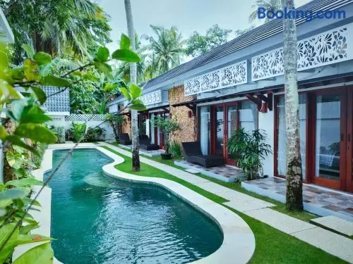 Villa HOMEY Lombok - Image 1