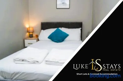 Luke Stays - Front Street - Image 1