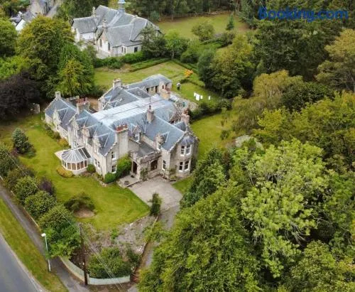 Clashmore House - Image 1