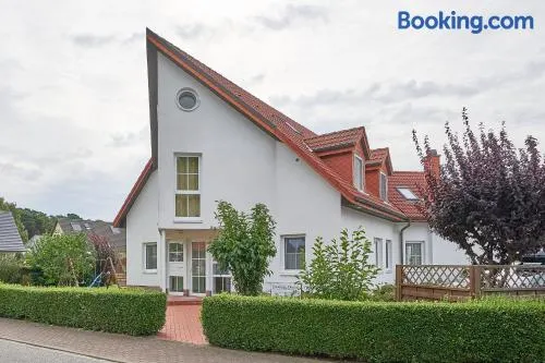 Strandhaus Thiessow, Wohnung mit 2 Bädern - Image 1