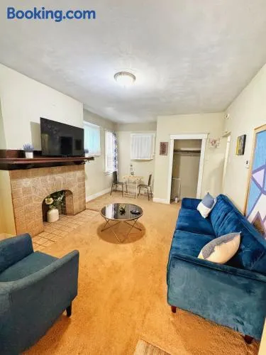 Rose's comfortable place - Image 1