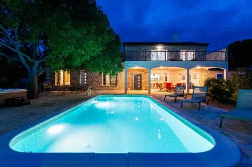 Luxury Villa Agape - heated pool, jacuzzi & peaceful retreat near Zadar - Image 1
