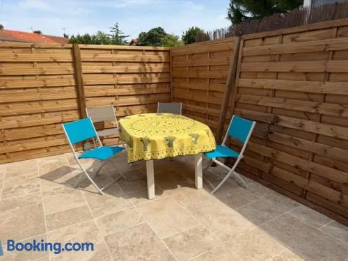maison rénovée à neuf climatisée 45 m2 avec terrasse - Image 1