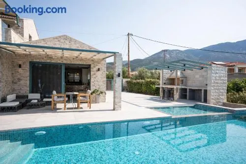 Villa Prestige Karavados - Image 1