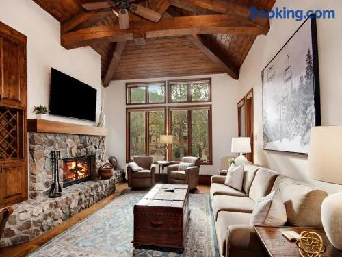 Seasons Lodge 206 - Image 1
