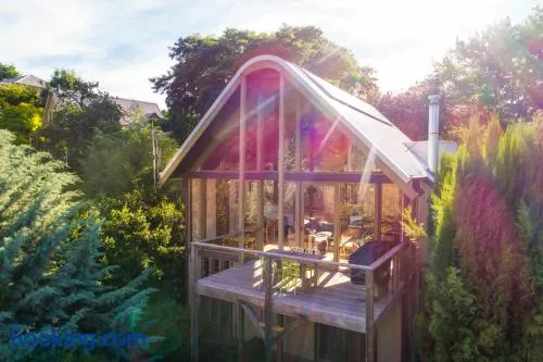 Hepburn Spa Pavilions - Image 1