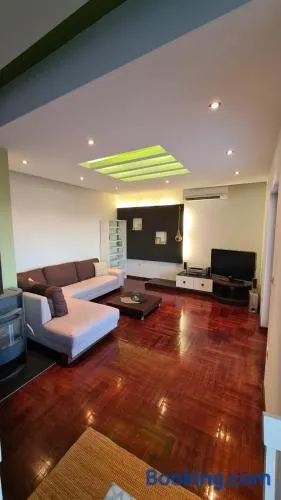 Oasis apartment with sea view and garden - Image 1