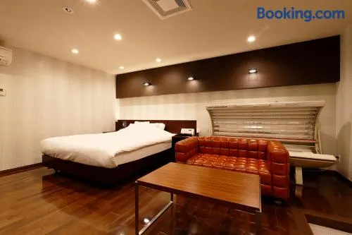 HOTEL 555 Air - Image 1