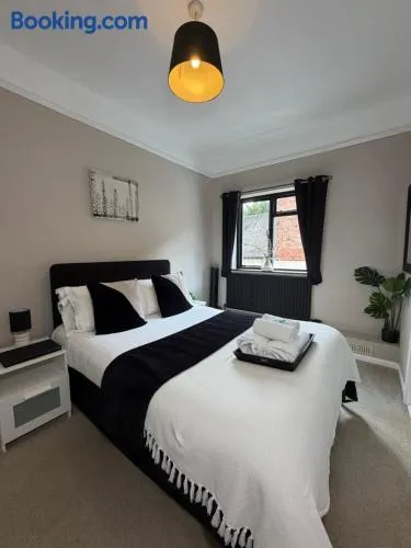 Pershore Rooms at The Star Inn - Image 1