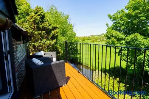 Waterfield House B&B - Image 1