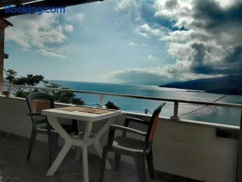 Δίχωρο στούντιο στον κέντρο του Αρμενιστή - Image 1