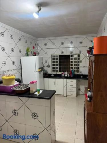 Casa com 2 QUartos para MOTO GP - Image 1