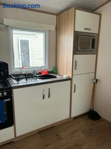 Lodge on Harts holiday village, leysdown,fascities on sight, indoor swimming pool, entertainment etc, please note park passes can be purchased at reception - Image 1