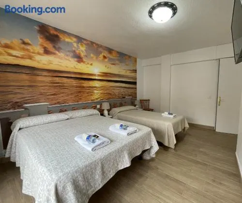 HOSTAL MONREAL - Image 1