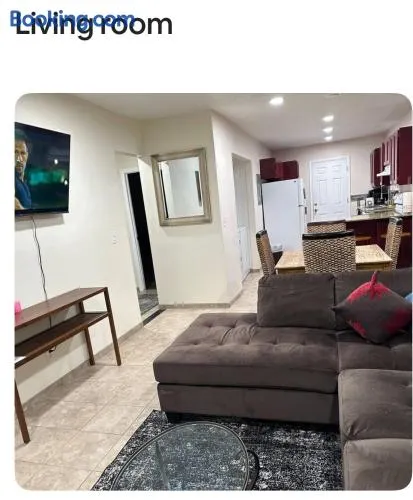 Wonderful House close to airport - Image 1