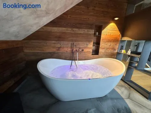 Appartement der Extraklasse mit Whirlpool - Image 1