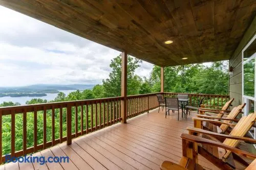 Turkey Hollow with a one of a kind view - Image 1
