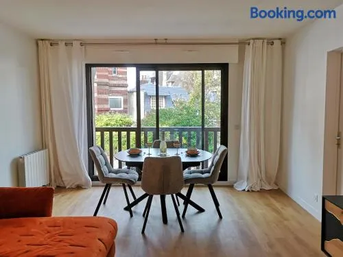 Appartement Le Mermoz - Deauville centre, à 5 min de la plage - Image 1