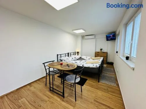Útulný apartmán v klidné části Benešova - Image 1