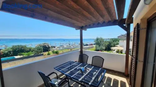 Apartmani Morska Vila - Image 1